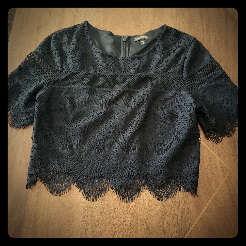 Crop top